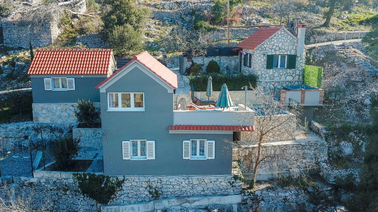 Holiday Home Moliva Donje Sitno Exterior foto