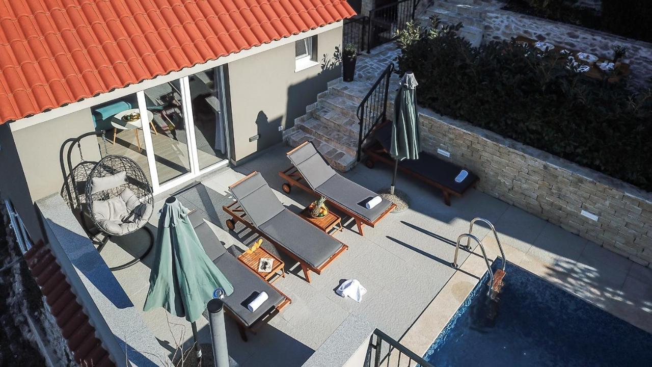 Holiday Home Moliva Donje Sitno Exterior foto