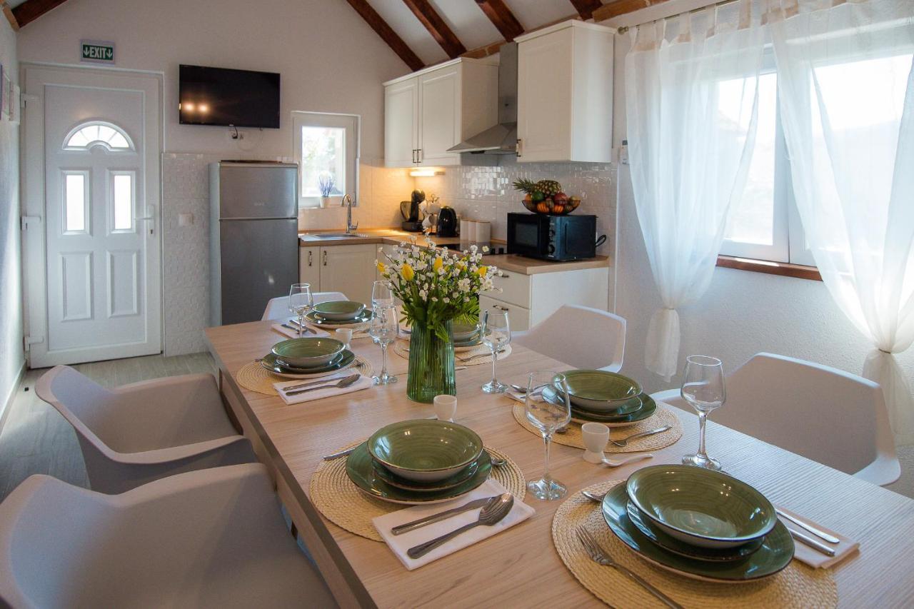 Holiday Home Moliva Donje Sitno Exterior foto