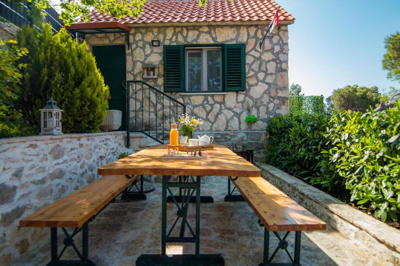 Holiday Home Moliva Donje Sitno Exterior foto